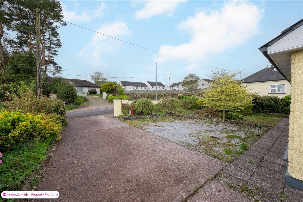 Bungalow for Sale in Carrigrohane, Cork