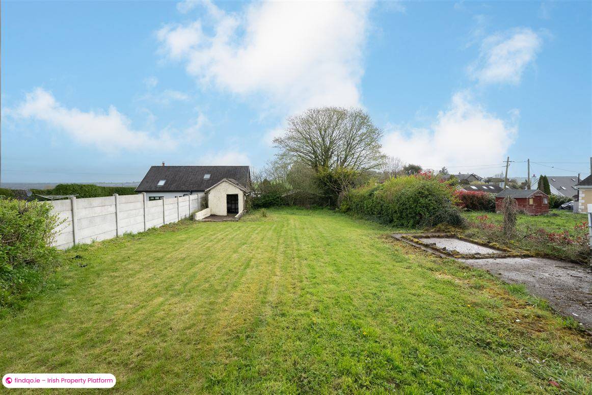 Bungalow for Sale in Carrigrohane, Cork