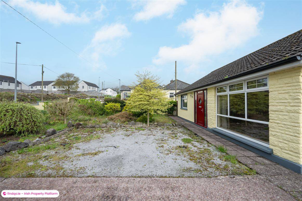 Bungalow for Sale in Carrigrohane, Cork