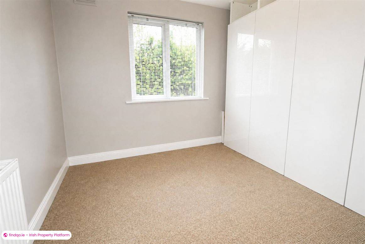 Semi-detached house for Sale in Carnew, Wicklow