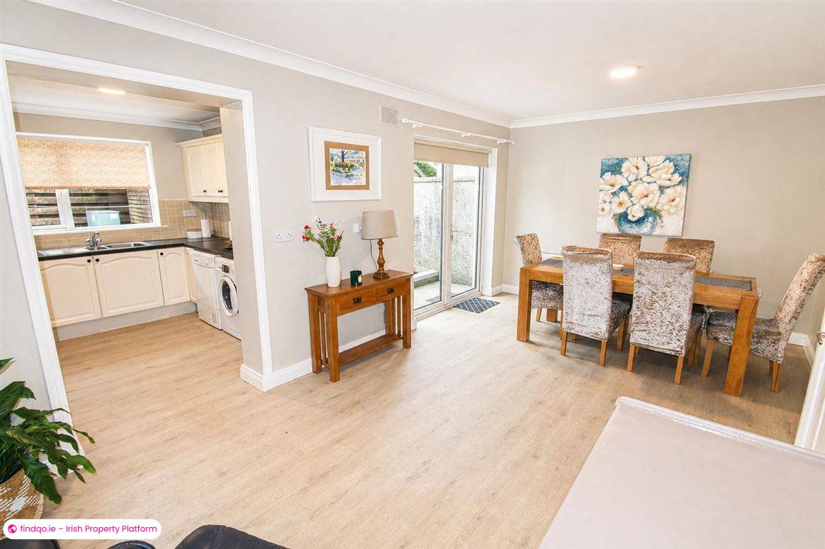 Semi-detached house for Sale in Carnew, Wicklow