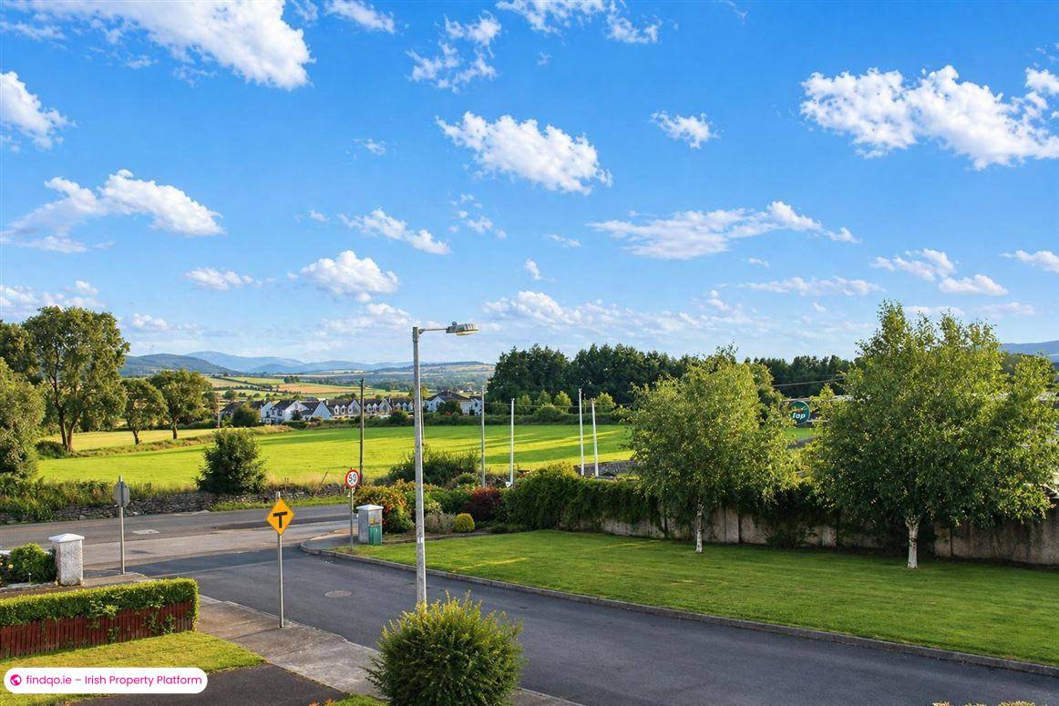 Semi-detached house for Sale in Carnew, Wicklow