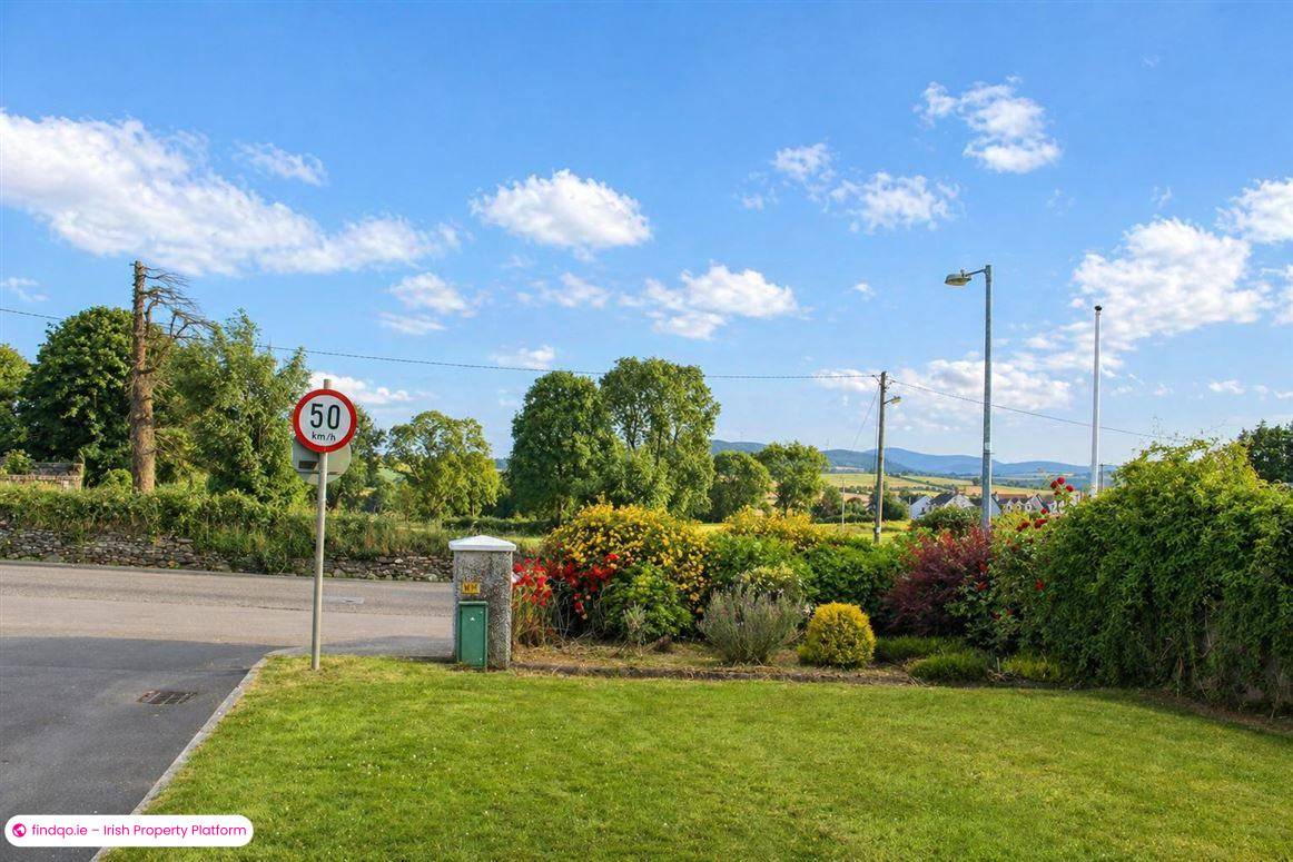 Semi-detached house for Sale in Carnew, Wicklow