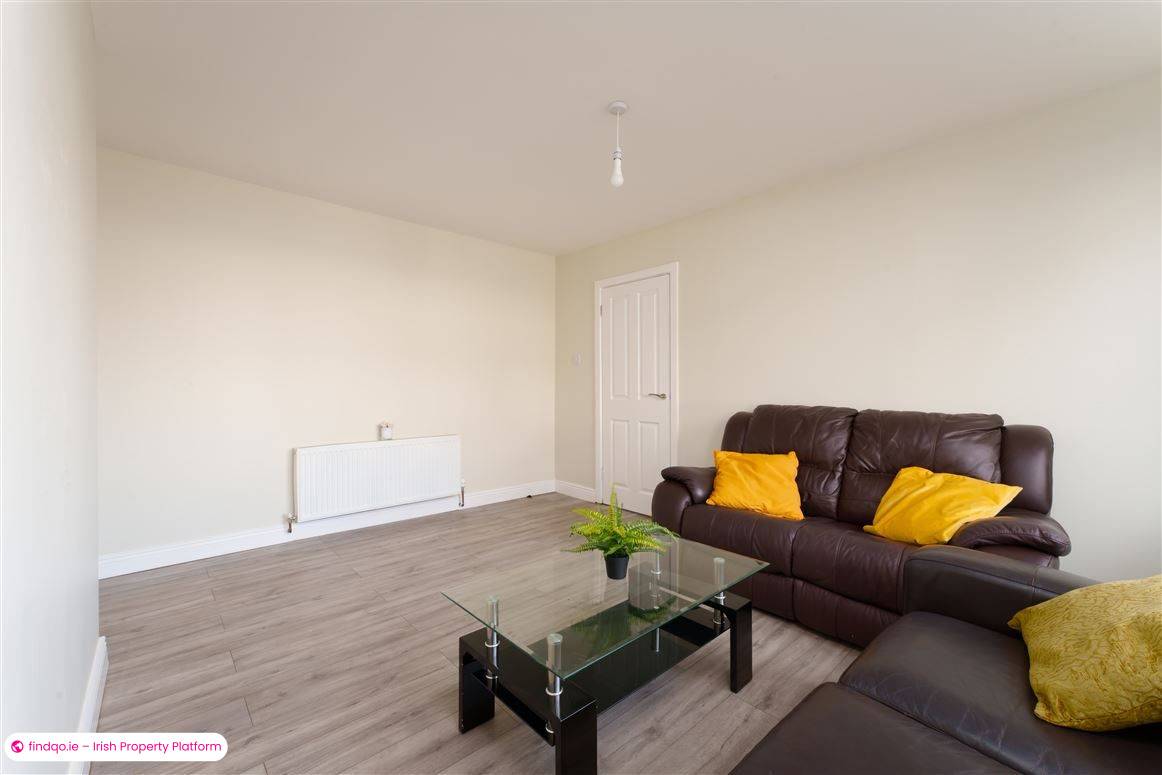 Semi-detached house for Sale in Clondalkin, Dublin 22