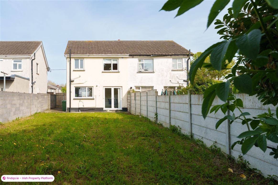 Semi-detached house for Sale in Clondalkin, Dublin 22