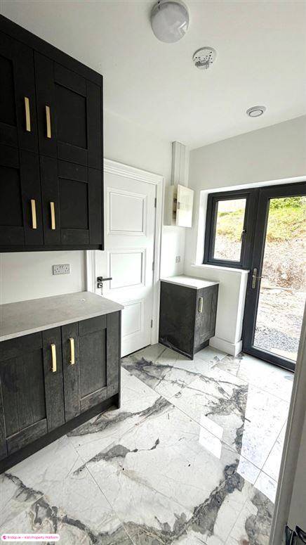 Detached house for Sale in Castlebar, Mayo