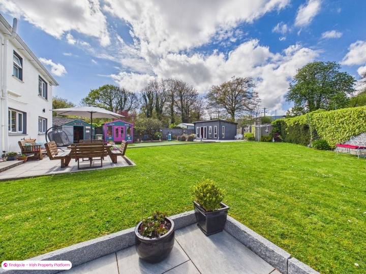 Detached house for Sale in Waterford City Centre, Waterford