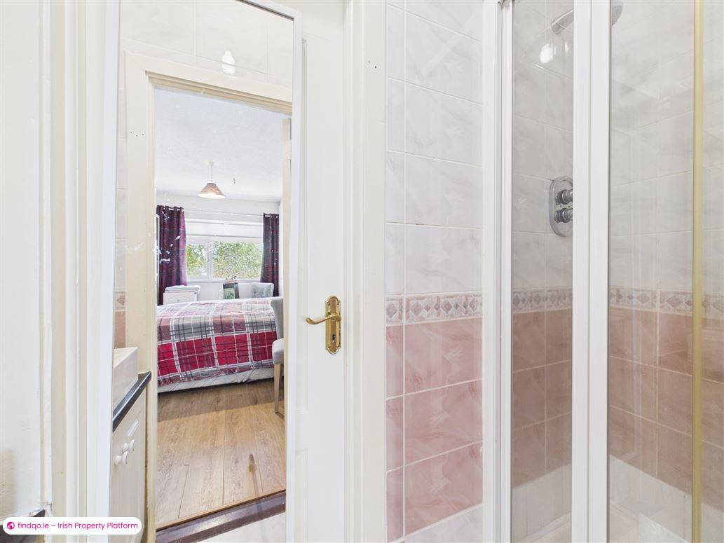 Semi-detached house for Sale in Leixlip, Kildare