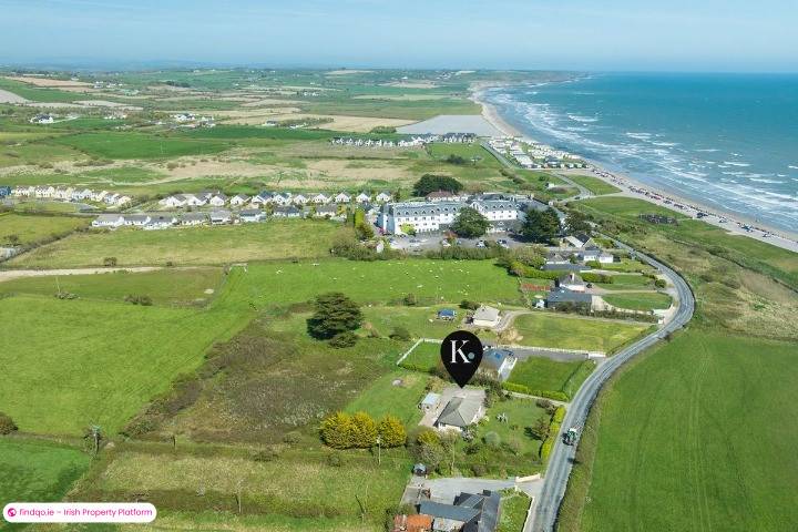 Detached house for Sale in Garryvoe, Cork