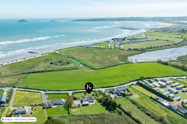 Detached house for Sale in Garryvoe, Cork