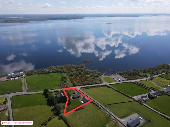 Detached house for Sale in Croaghrimbeg, Mayo