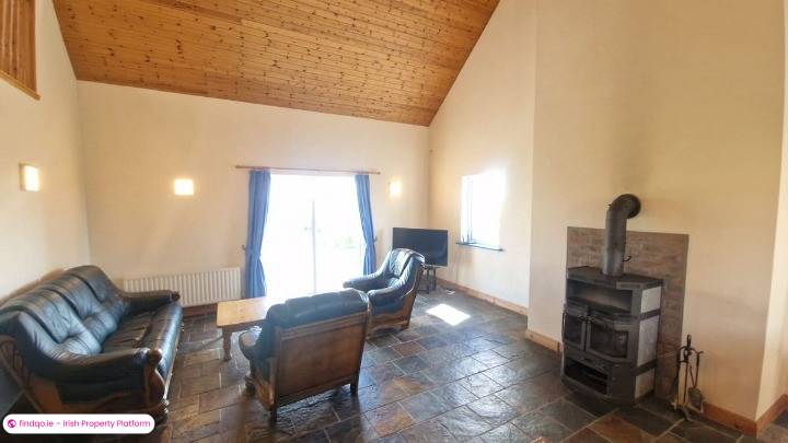 Detached house for Sale in Croaghrimbeg, Mayo