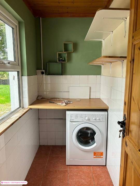 Detached house for Sale in Ballyhaunis, Mayo