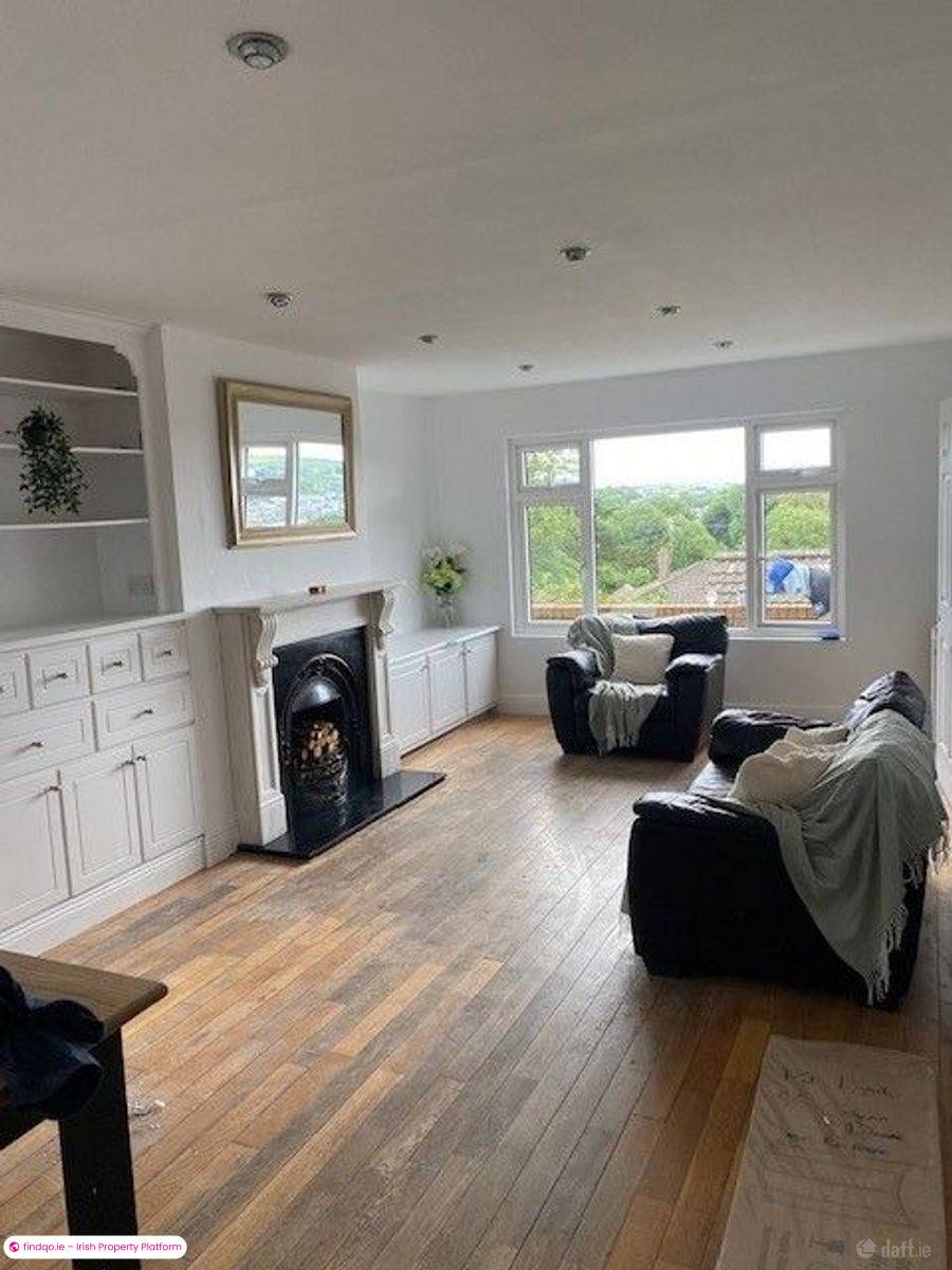 Detached house for Sale in Kinsale, Cork
