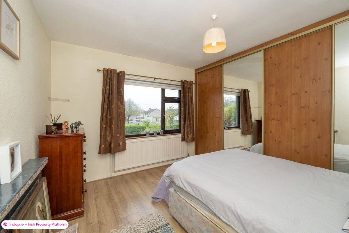 Detached house for Sale in The Lough, Cork