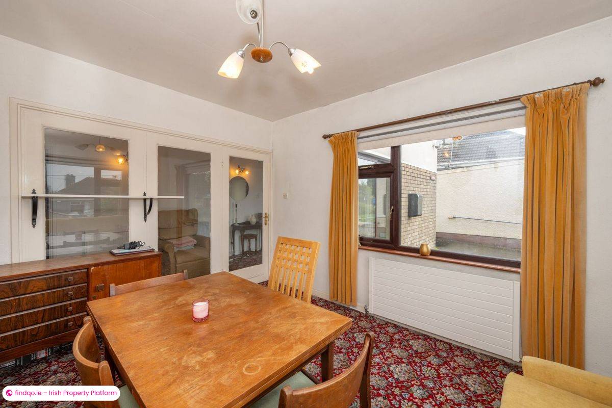 Detached house for Sale in The Lough, Cork