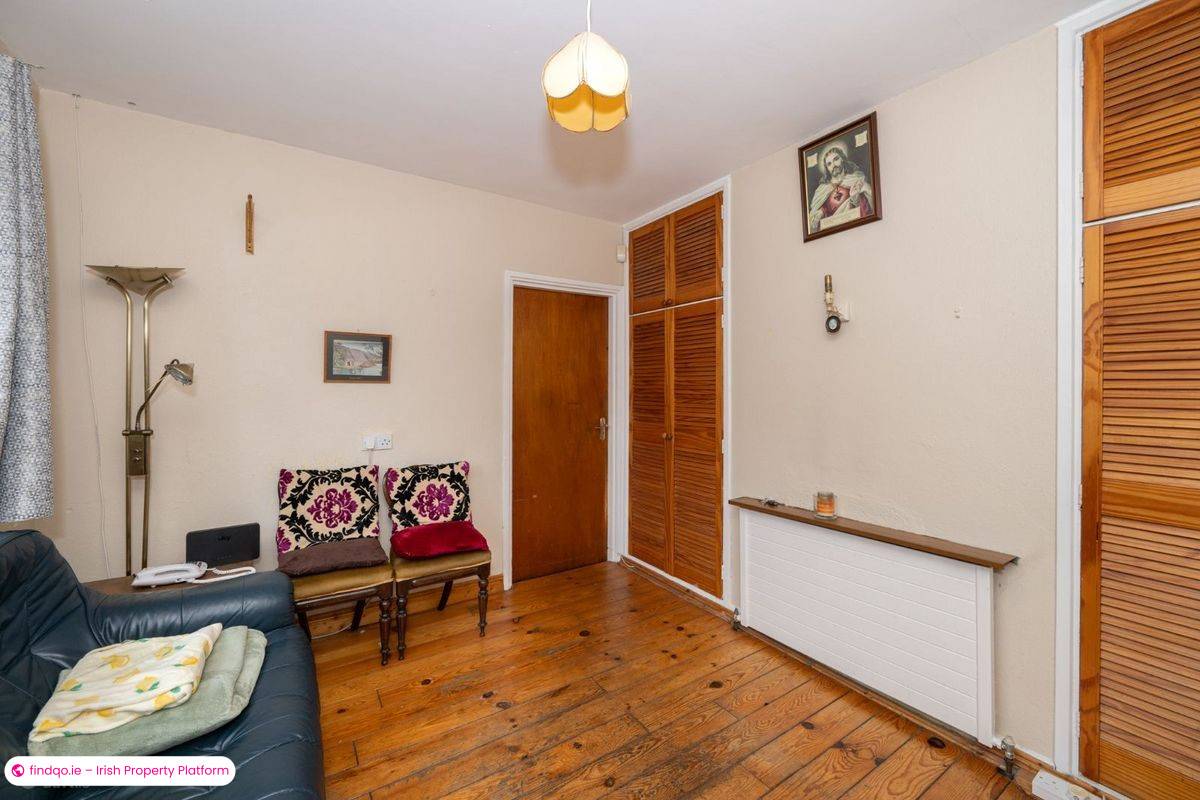 Detached house for Sale in The Lough, Cork