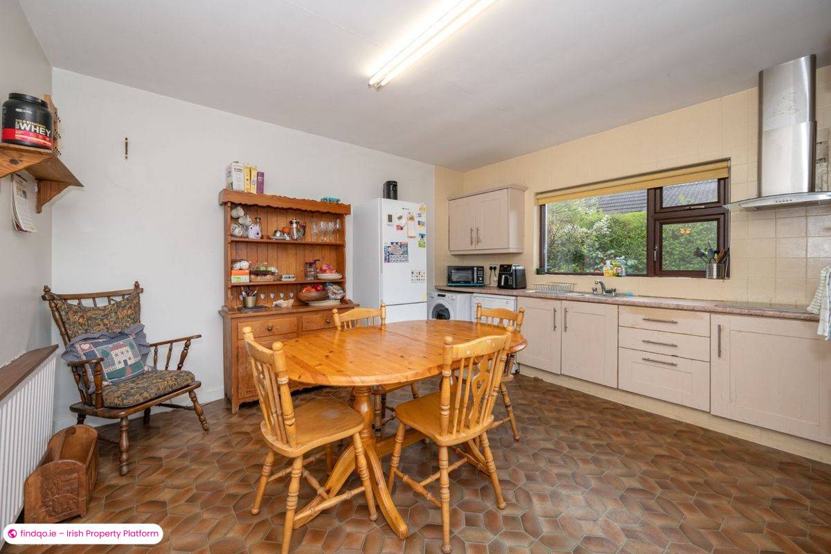 Detached house for Sale in The Lough, Cork