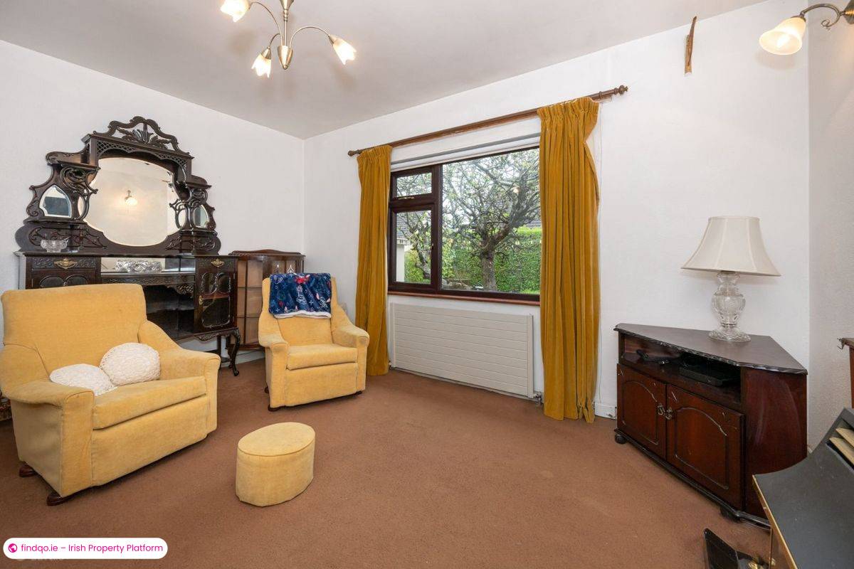 Detached house for Sale in The Lough, Cork