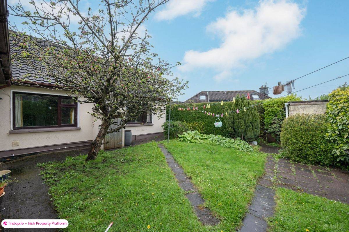 Detached house for Sale in The Lough, Cork