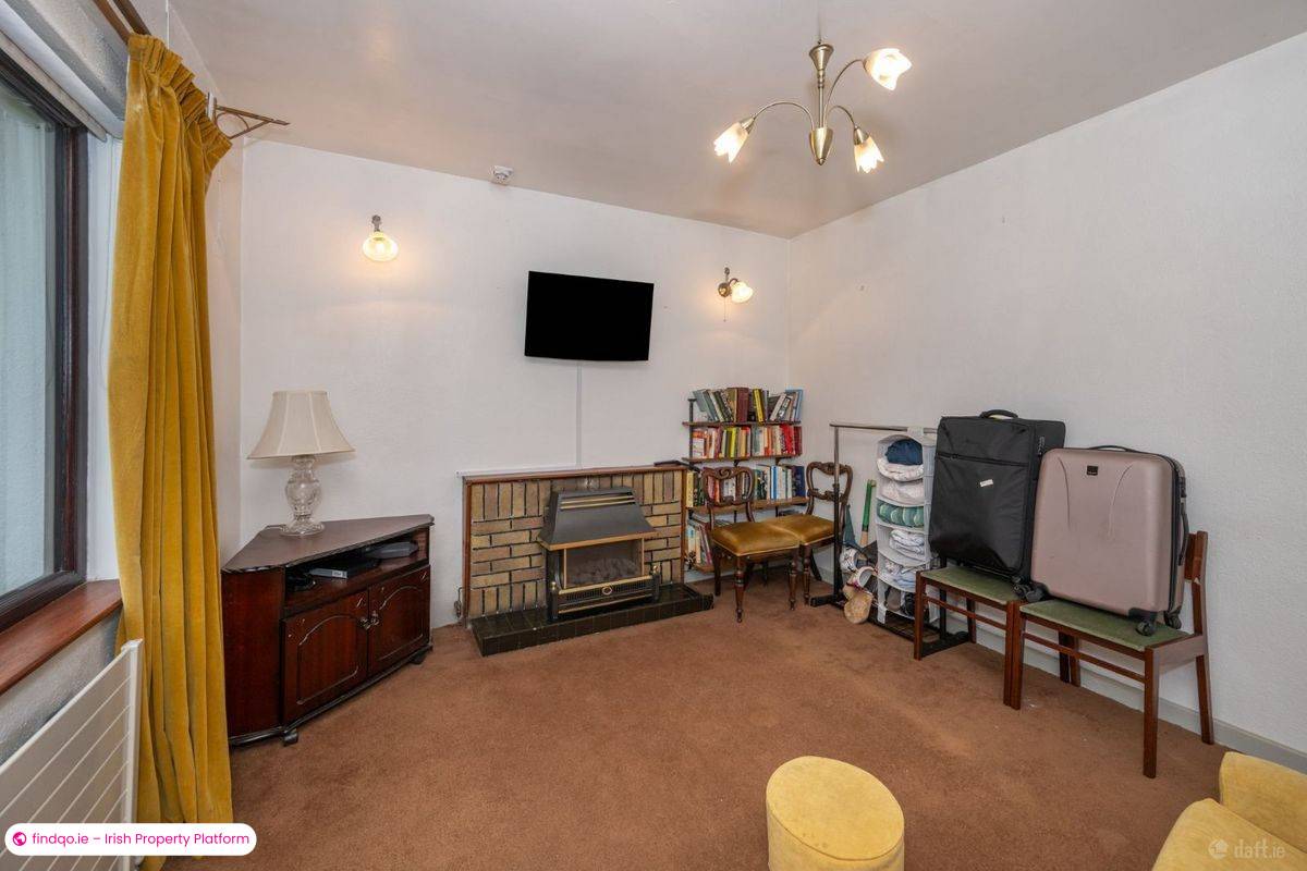 Detached house for Sale in The Lough, Cork
