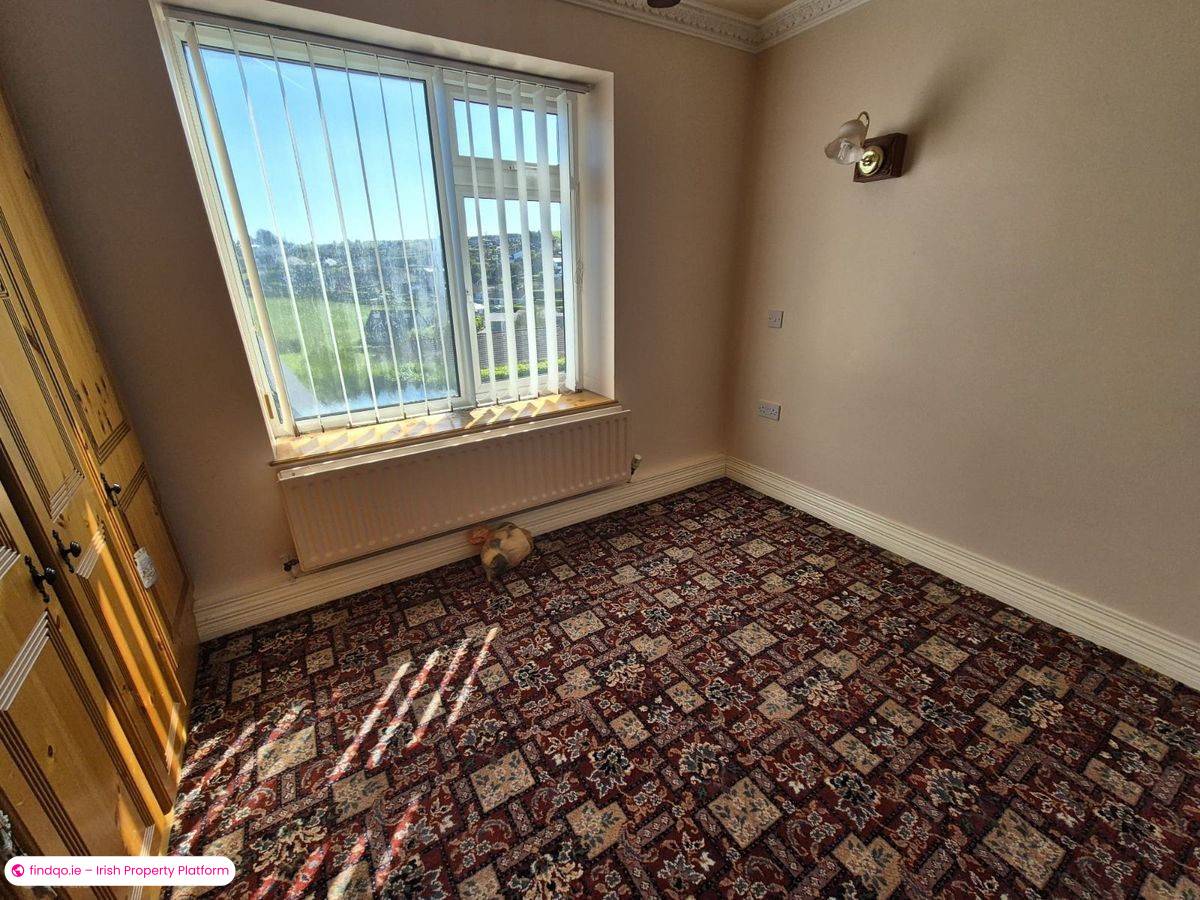 Detached house for Sale in Myrtleville, Cork
