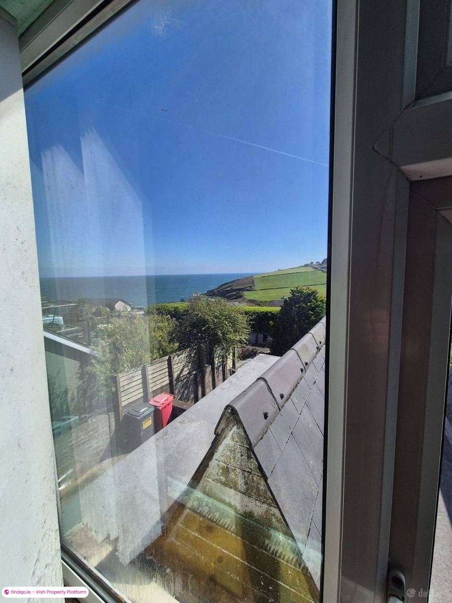 Detached house for Sale in Myrtleville, Cork