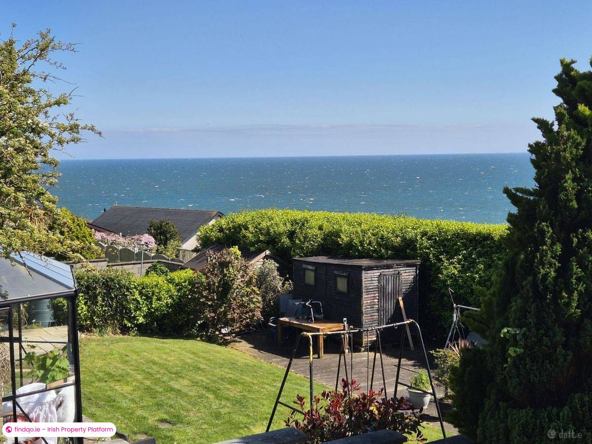 Detached house for Sale in Myrtleville, Cork