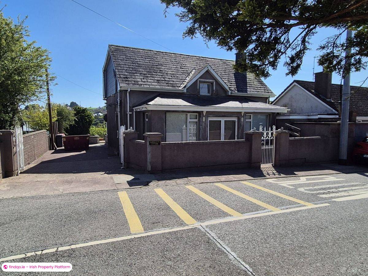 Detached house for Sale in Myrtleville, Cork