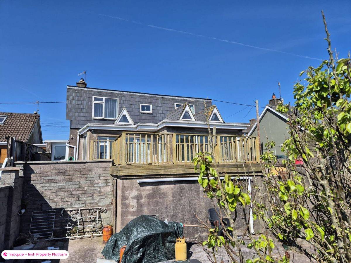 Detached house for Sale in Myrtleville, Cork