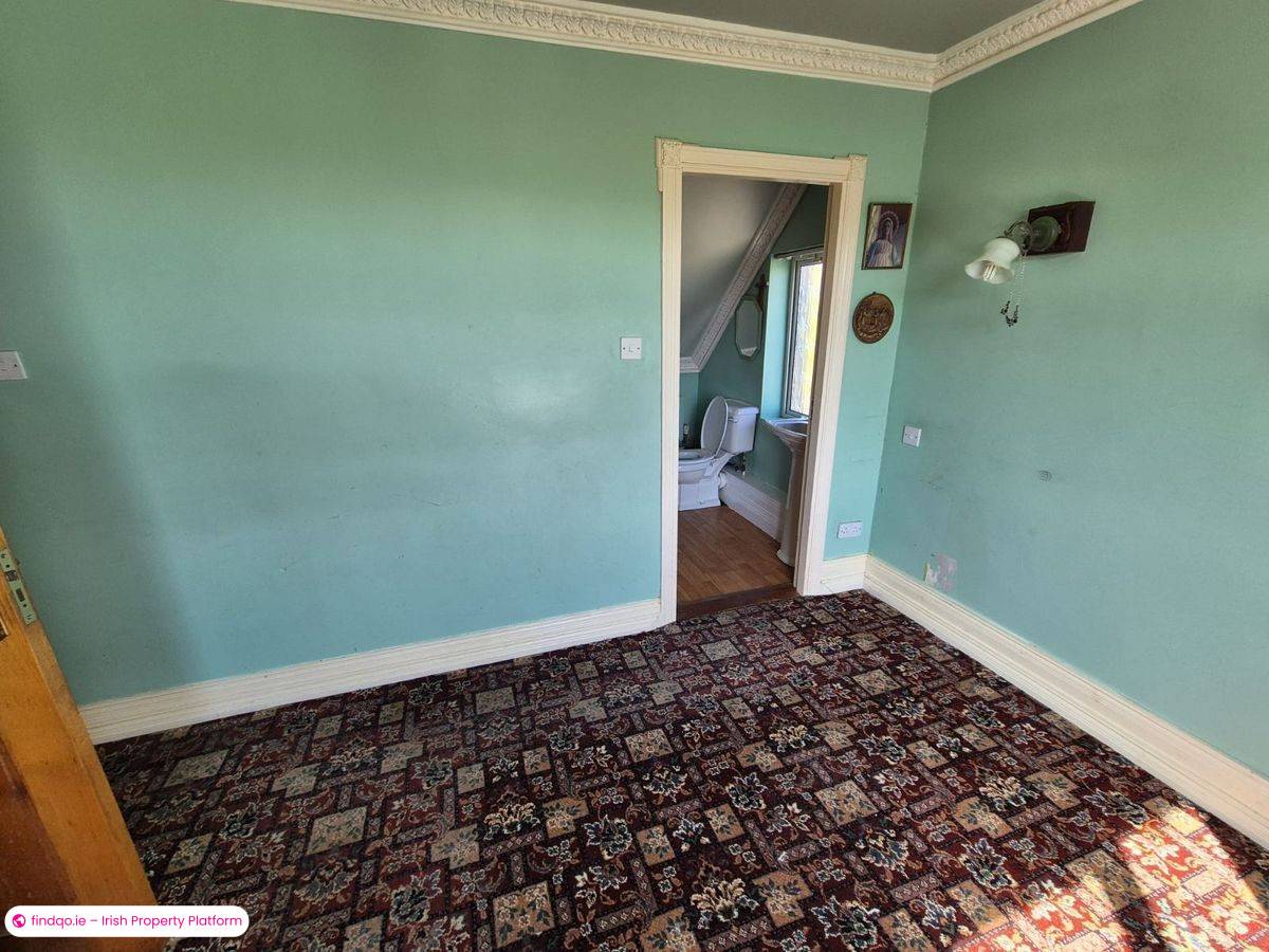 Detached house for Sale in Myrtleville, Cork