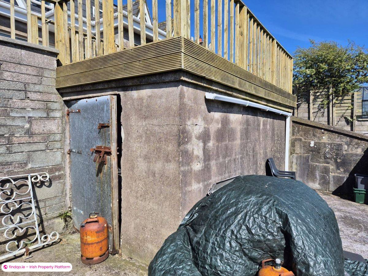 Detached house for Sale in Myrtleville, Cork