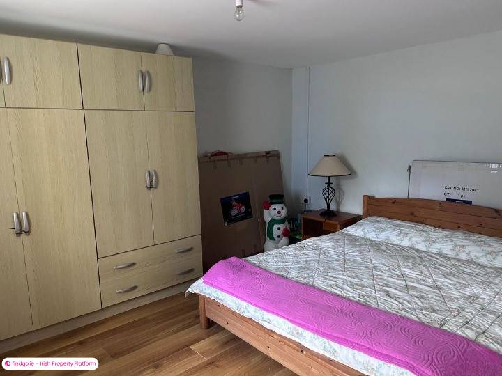 End of terrace house for Sale in Beara, Cork