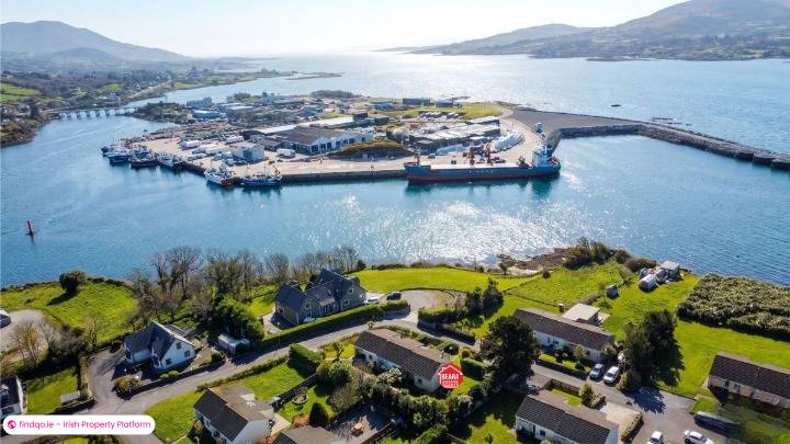 Semi-detached house for Sale in Beara, Cork