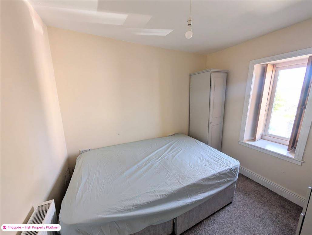End of terrace house for Sale in Nenagh, Tipperary
