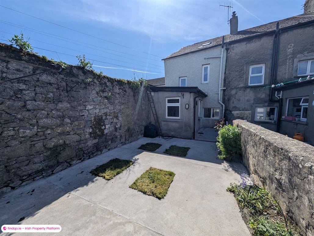 End of terrace house for Sale in Nenagh, Tipperary