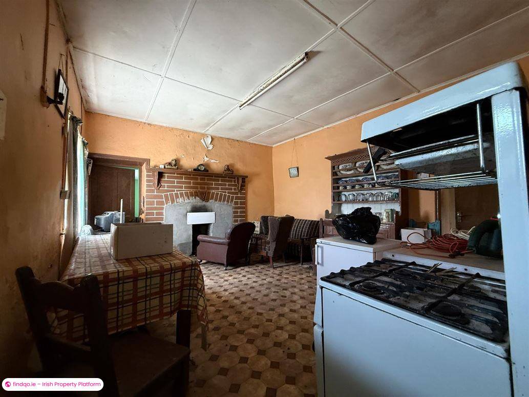 Detached house for Sale in Galway City Centre, Galway