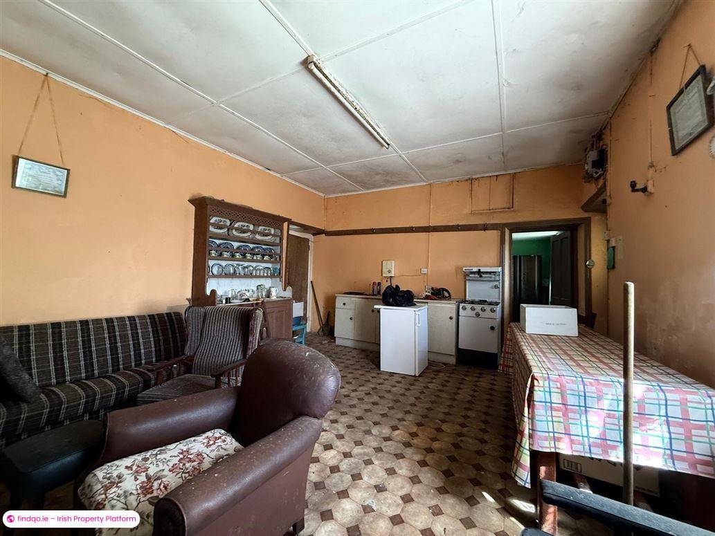 Detached house for Sale in Galway City Centre, Galway