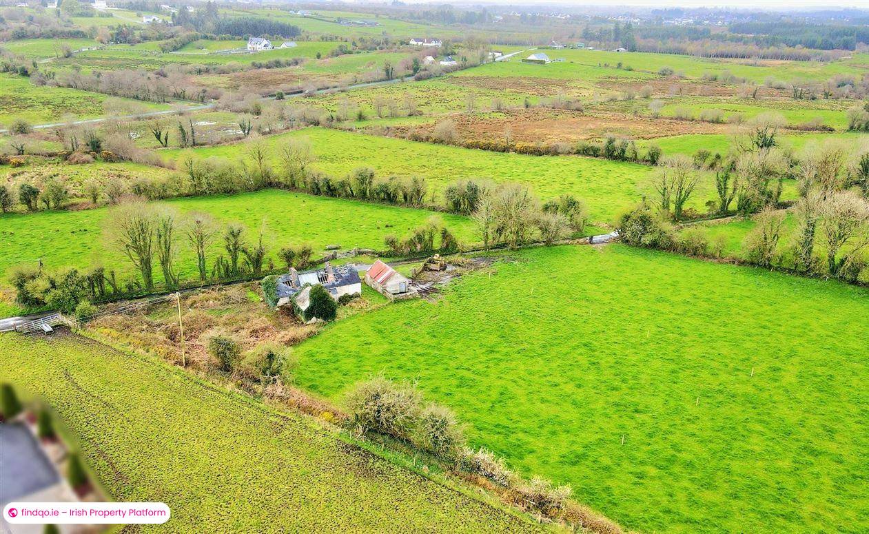 Detached house for Sale in Charlestown, Mayo