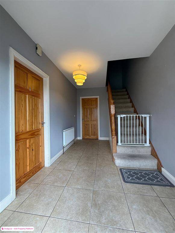 Semi-detached house for Sale in Charlestown, Mayo