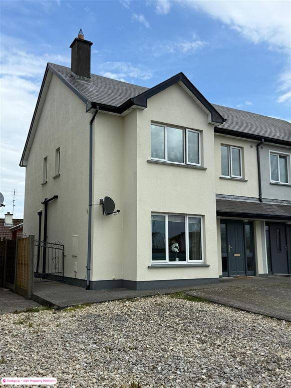 Semi-detached house for Sale in Charlestown, Mayo