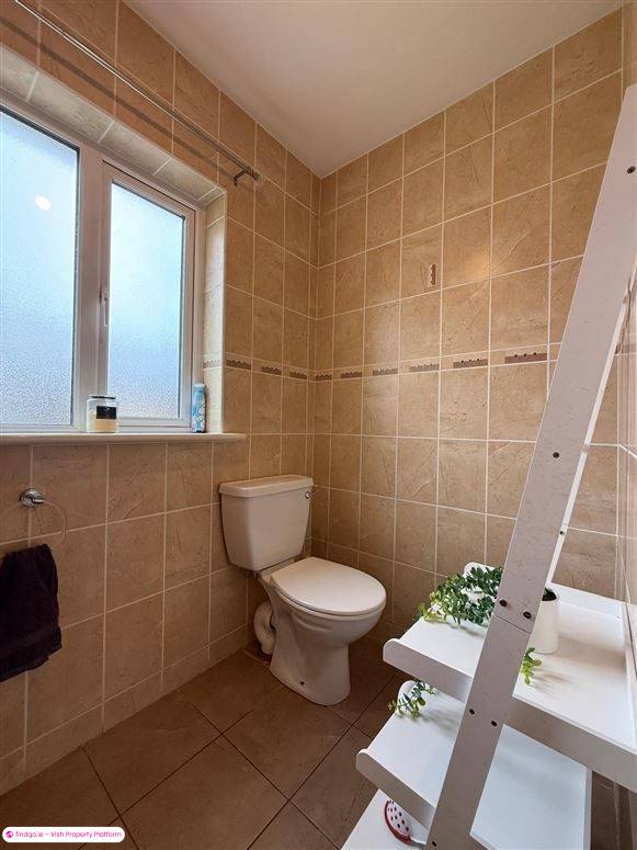 Semi-detached house for Sale in Charlestown, Mayo