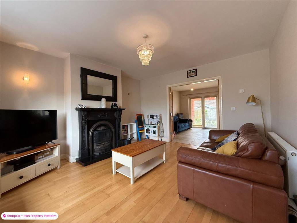 Semi-detached house for Sale in Charlestown, Mayo