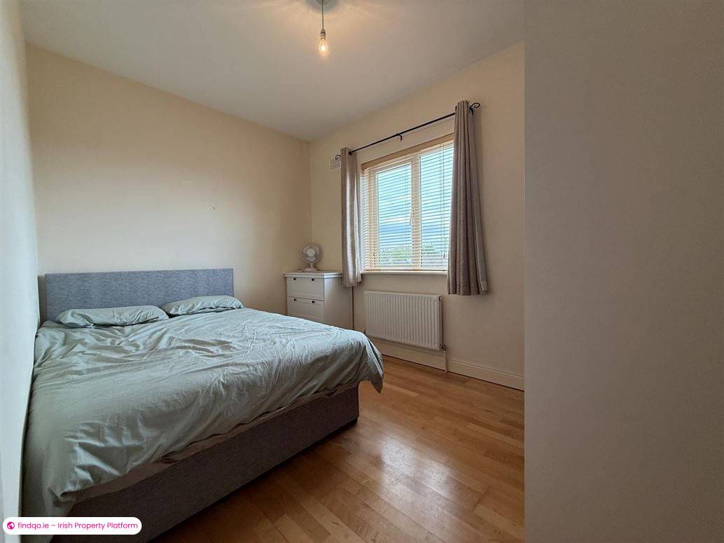Semi-detached house for Sale in Charlestown, Mayo