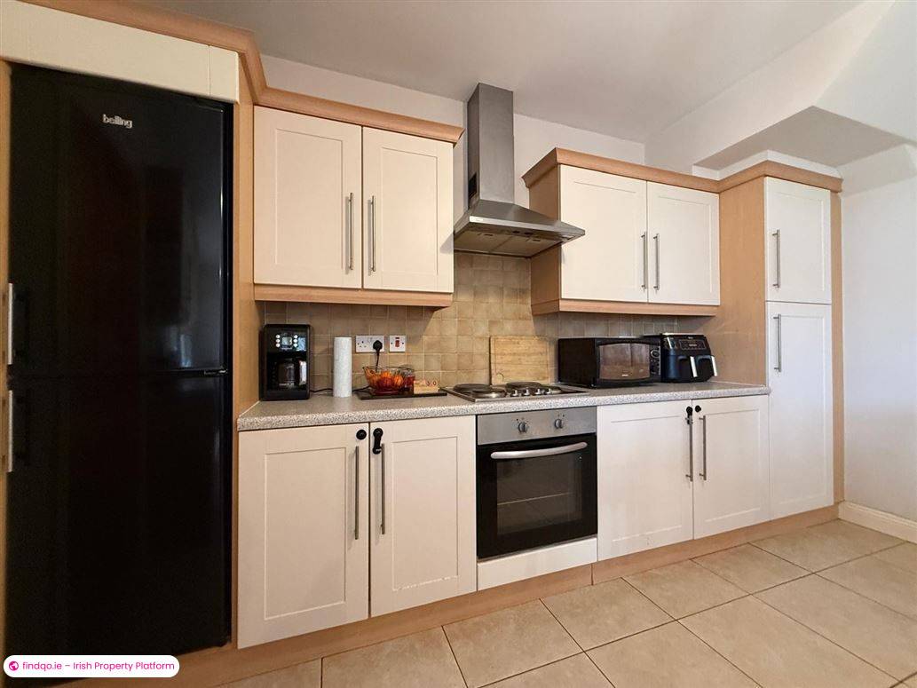 Semi-detached house for Sale in Charlestown, Mayo