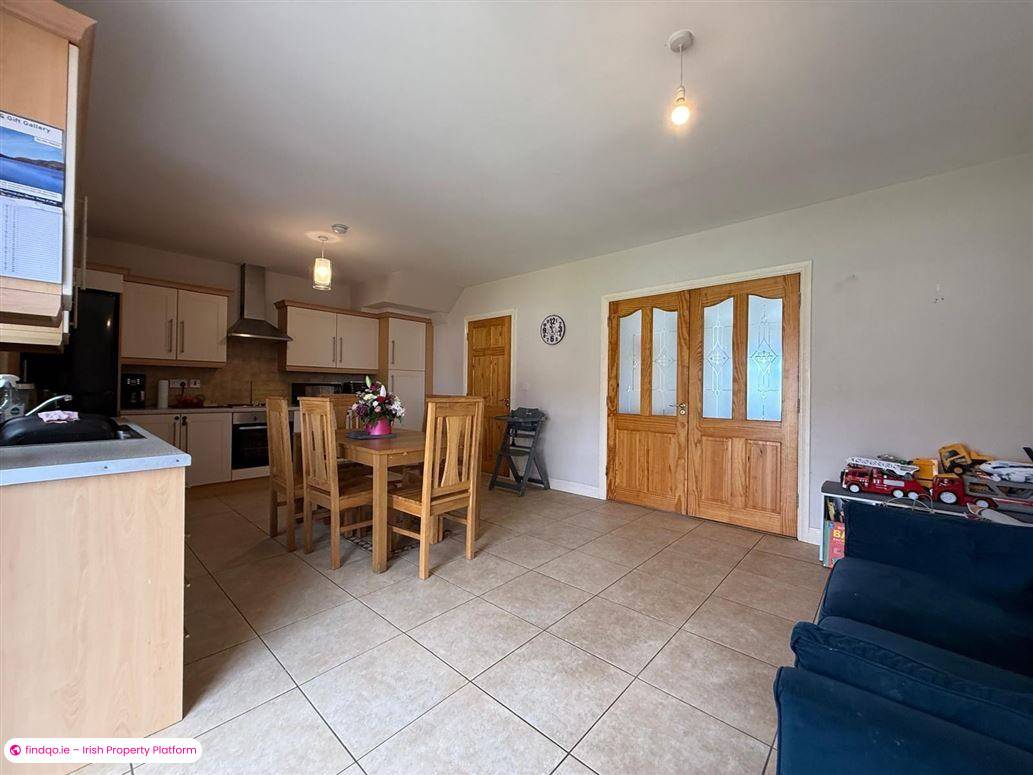 Semi-detached house for Sale in Charlestown, Mayo
