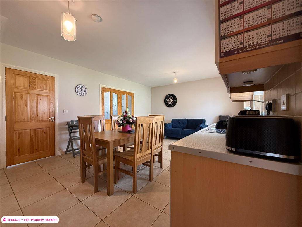 Semi-detached house for Sale in Charlestown, Mayo