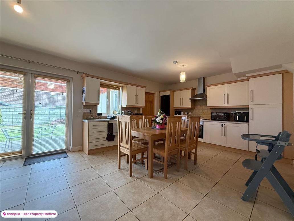 Semi-detached house for Sale in Charlestown, Mayo