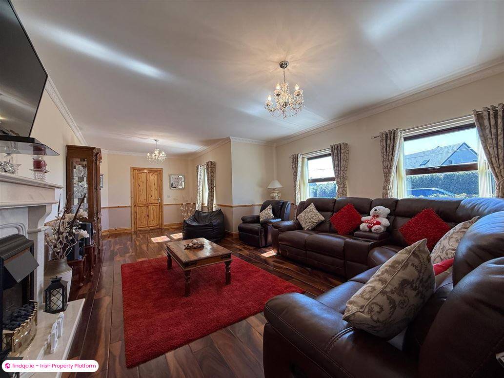 Detached house for Sale in Charlestown, Mayo