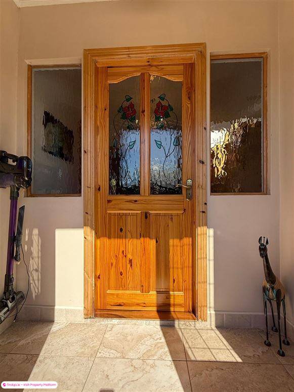 Detached house for Sale in Charlestown, Mayo